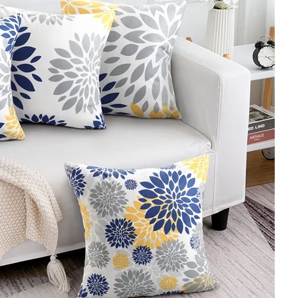 Other - Floral Decorative Throw Pillow Covers 18”x18”  (Set of 3)